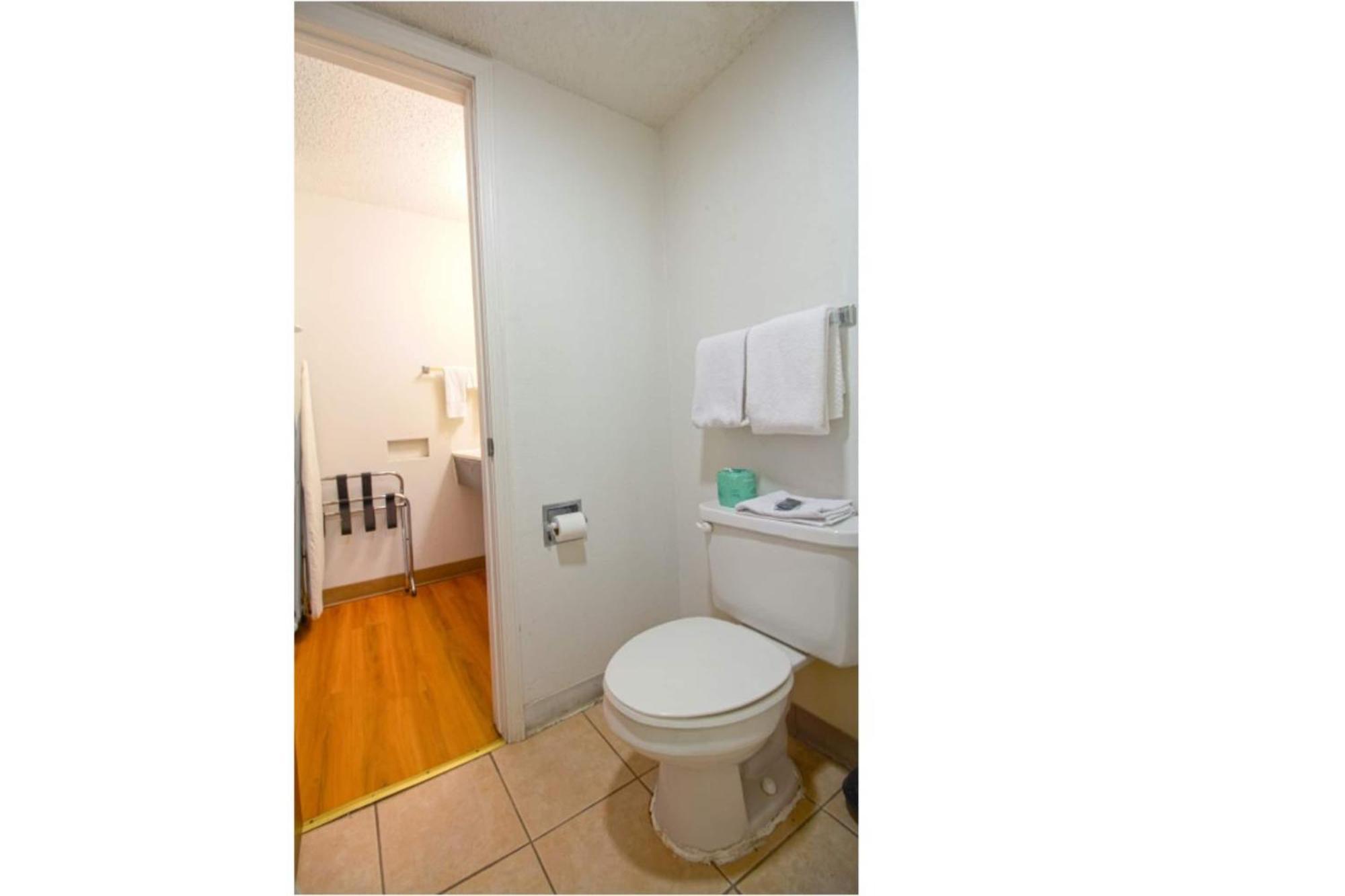Studio Inn Extended Stay Oklahoma City Airport By Oyo Ngoại thất bức ảnh