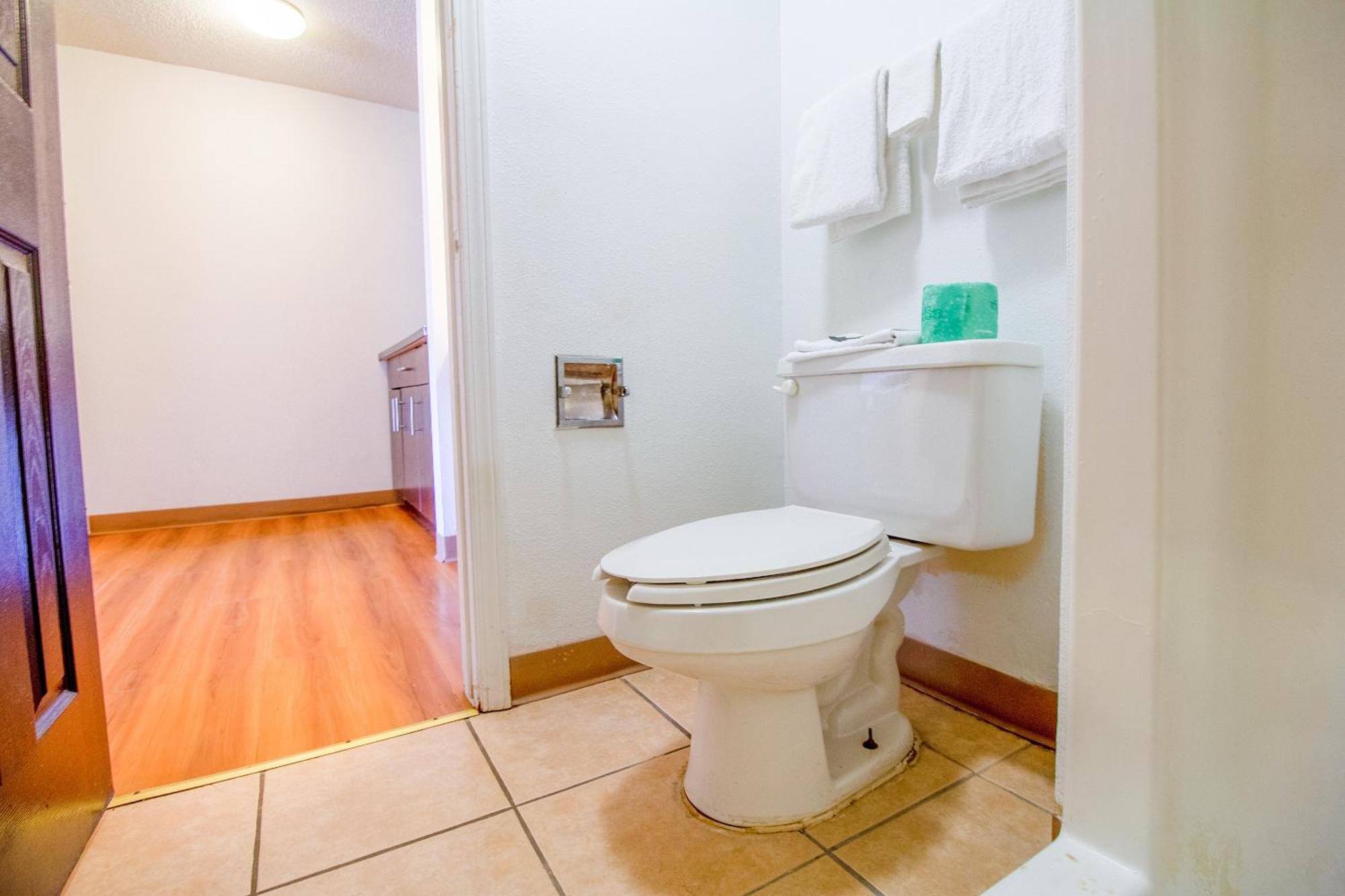 Studio Inn Extended Stay Oklahoma City Airport By Oyo Ngoại thất bức ảnh