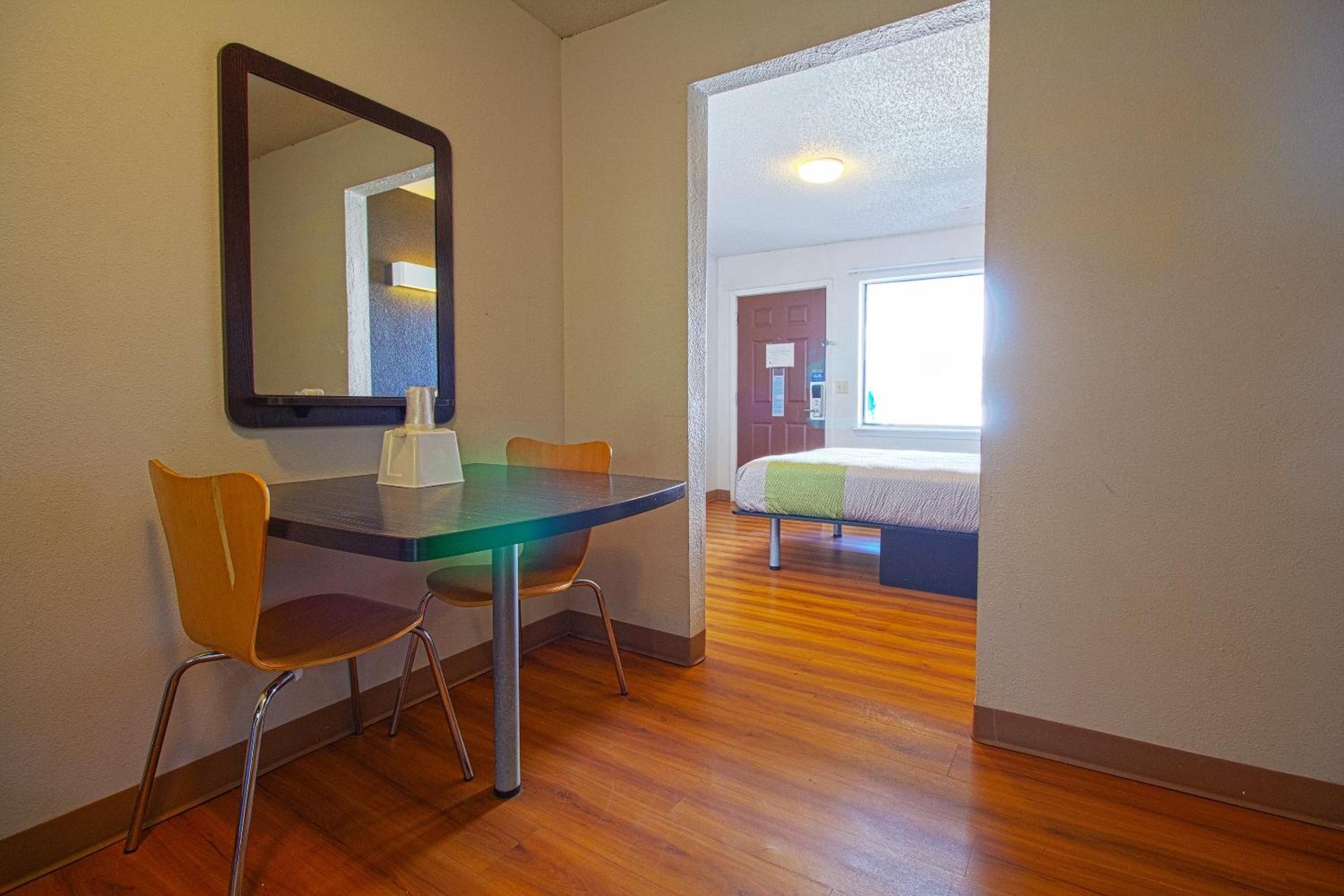 Studio Inn Extended Stay Oklahoma City Airport By Oyo Ngoại thất bức ảnh