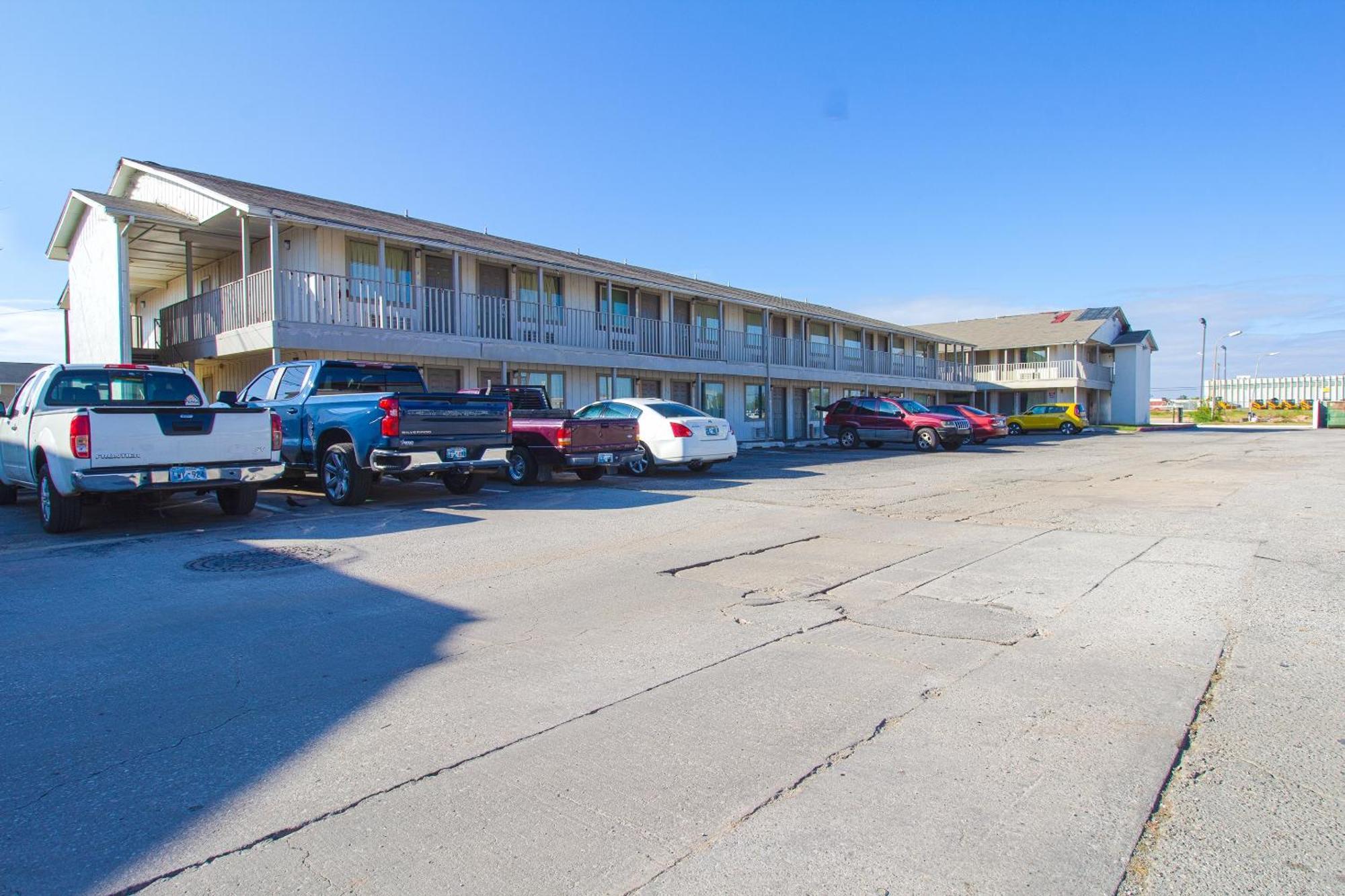 Studio Inn Extended Stay Oklahoma City Airport By Oyo Ngoại thất bức ảnh