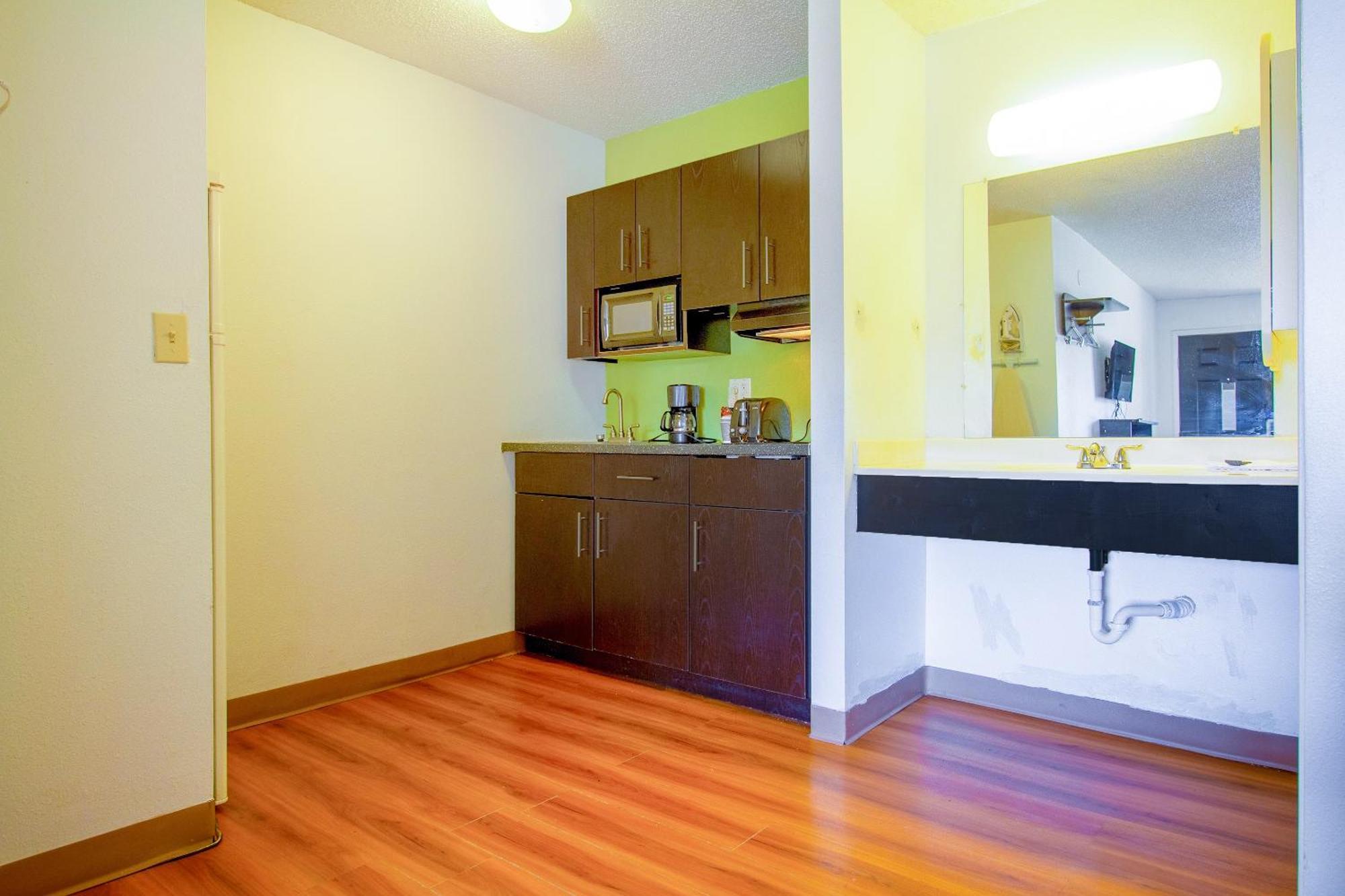 Studio Inn Extended Stay Oklahoma City Airport By Oyo Ngoại thất bức ảnh