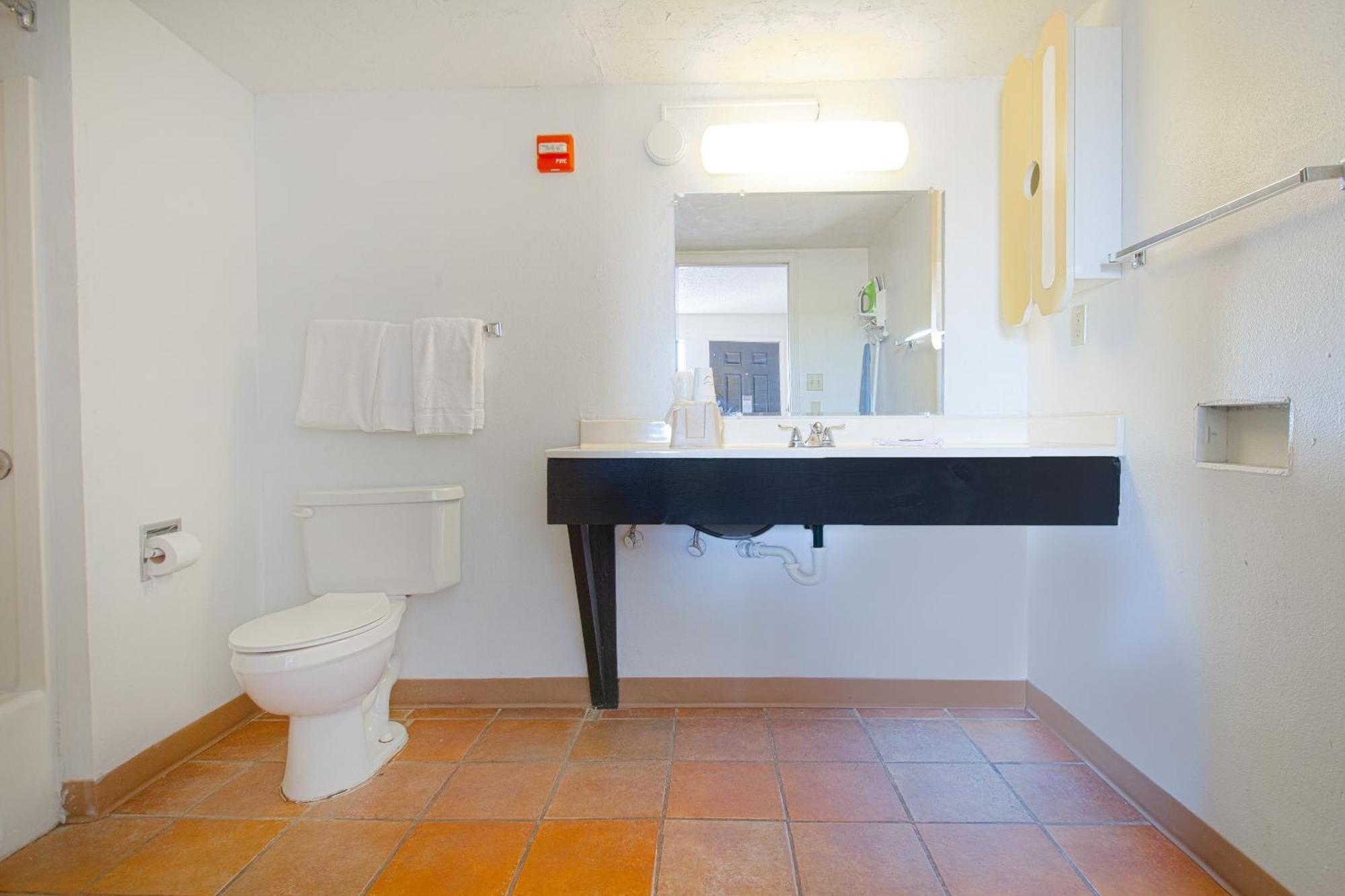 Studio Inn Extended Stay Oklahoma City Airport By Oyo Ngoại thất bức ảnh